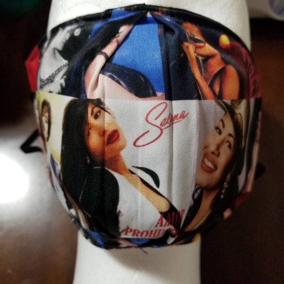 Selena Quintanilla-Pérez Facemask - Picture 6 of 10